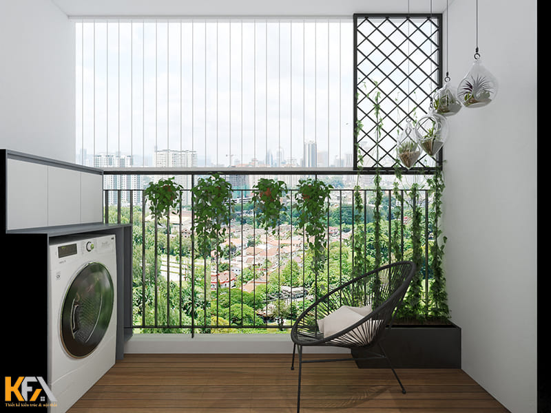 Ban công được bảo hộ an toàn vì gia đình có trẻ nhỏ