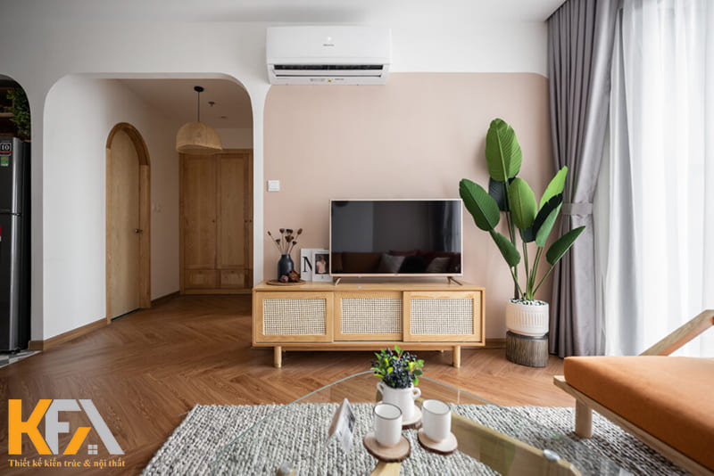 Kệ tivi bằng gỗ tạo cảm giác mộc mạc và thân thuộc