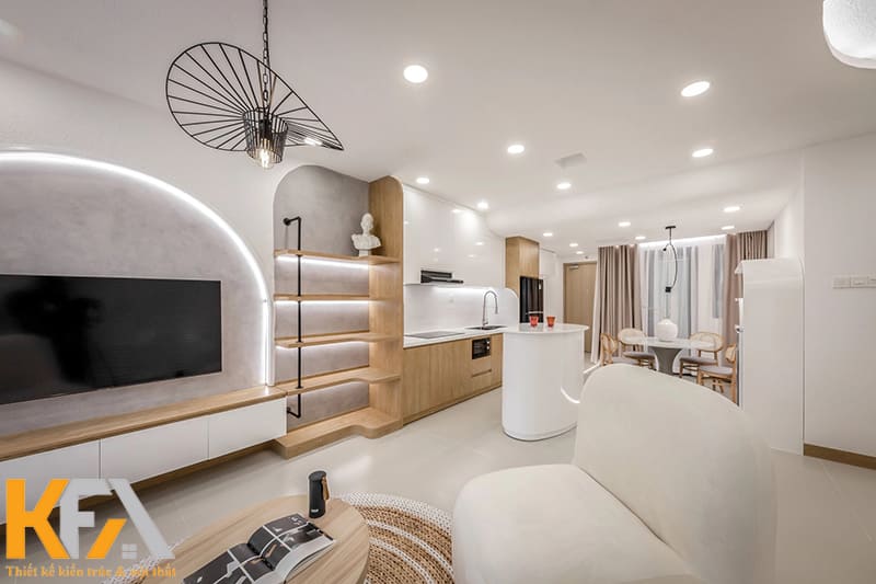 Phòng khách và phòng bếp liên thông với nhau tạo thành không gian sinh hoạt chung