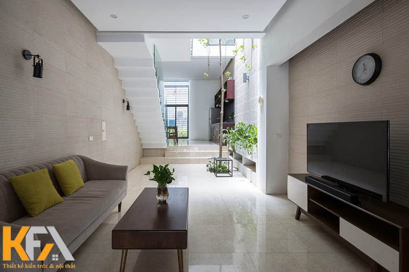 Phòng khách nhà ống cũng là một không gian không quá vượt trội về mặt diện tích nên phong cách tối giản là lựa chọn hợp lý